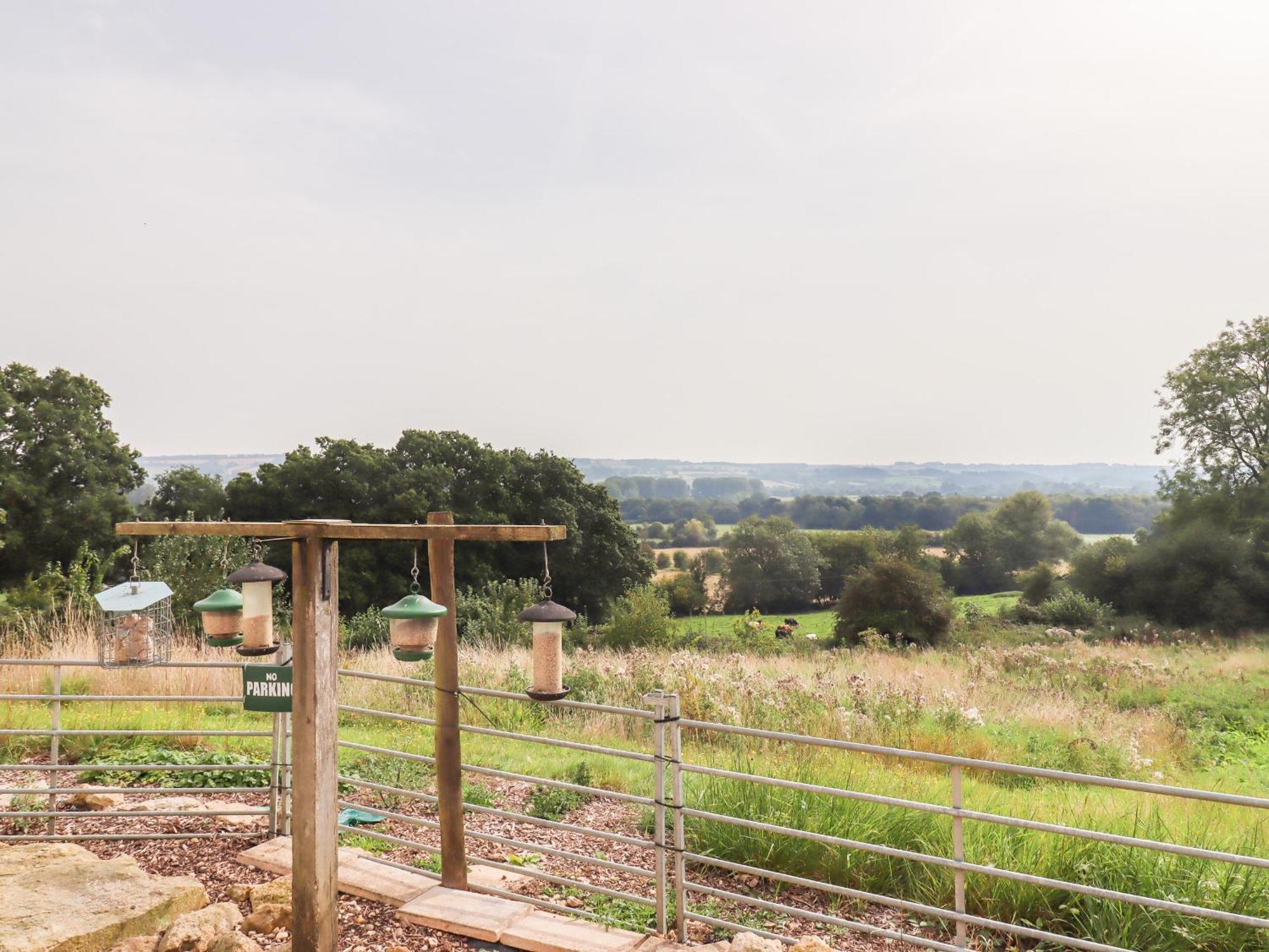 شقة Beautiful Cotswold View بورتون أُنذ ووتر المظهر الخارجي الصورة